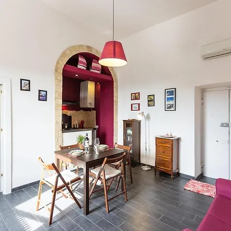 La Dimora Del Borgo - Panoramic View Apartment *